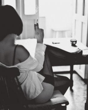 Страпонесса, 35