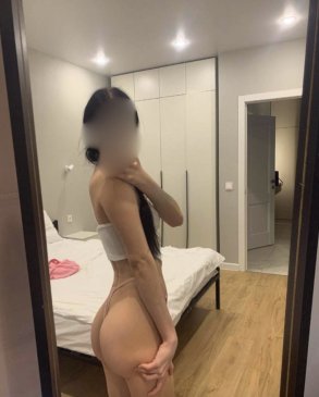 Анита НОВЕНЬКАЯ, 28